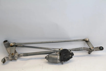 2011-2014 TOYOTA SIENNA FRONT WINDSHIELD WIPER MOTOR W/ LINKAGE 85110-08020 OEM