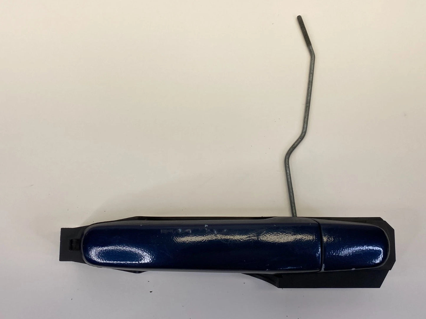 2006-2011 CHEVROLET HHR FRONT RIGHT SIDE EXTERIOR OUTER DOOR HANDLE 15786204 OEM