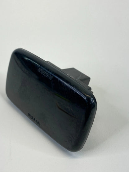 2006 07 08 09 2010 INFINITI M35 UNDER DASH LOWER DOME LIGHT LAMP