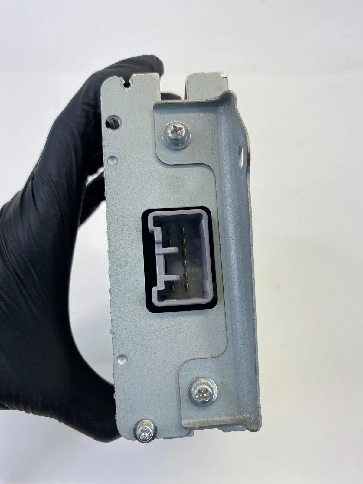 2008-2012 CHRYSLER TOWN & COUNTRY POWER INVERTER MODULE UNIT 05026408AB