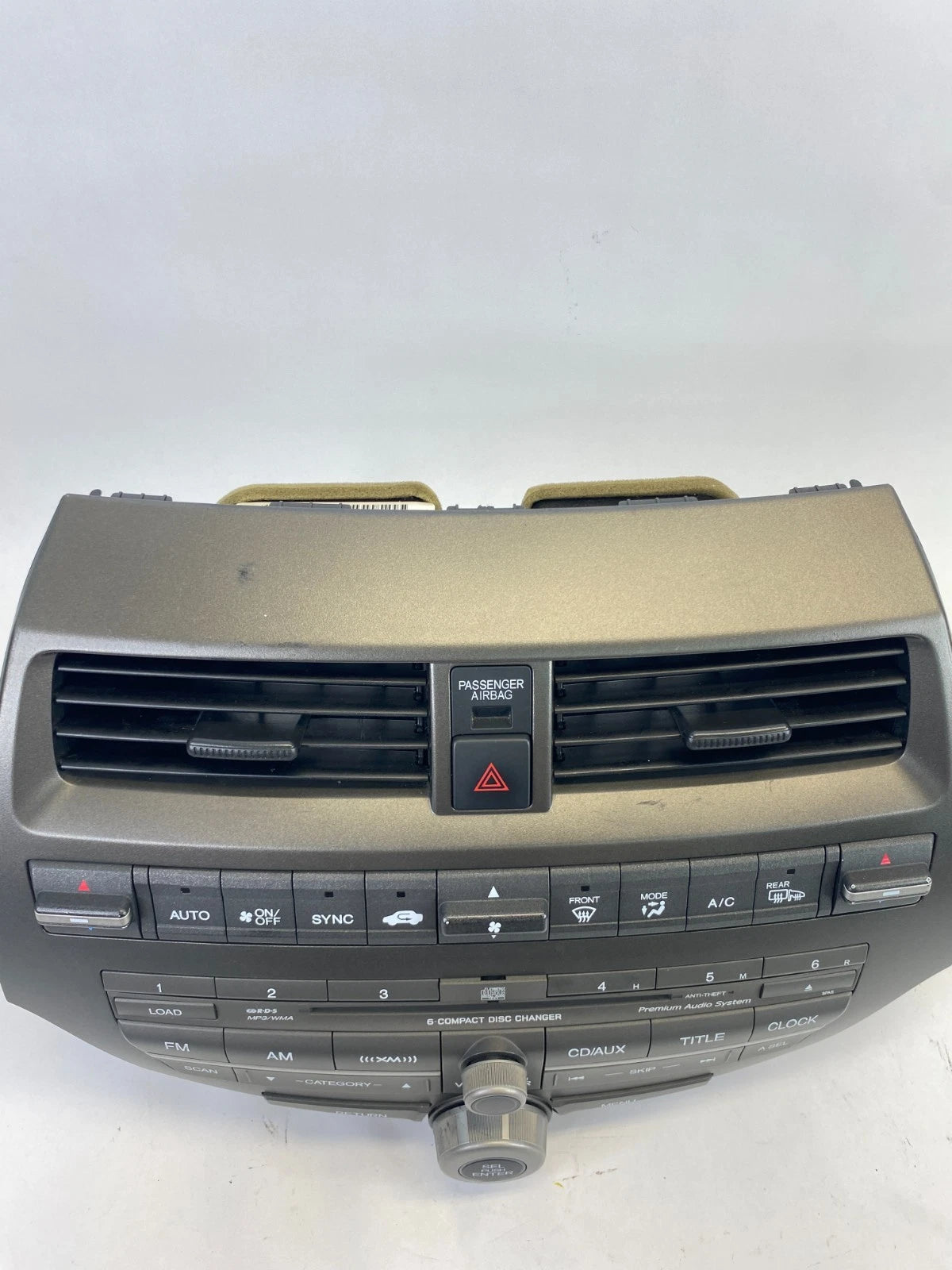 2008-2012 HONDA ACCORD AM/FM RADIO RECEIVER MP3 DISC PLAYER W/ CLIMATE CONTROL