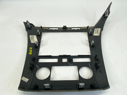 2009-2012 CHEVROLET TRAVERSE DASH RADIO CLIMATE BEZEL COVER TRIM 20989249 OEM