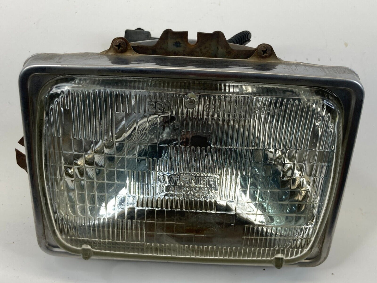 1999-2010 Ford F-250 F-350 Super Duty Headlight Headlamp Sealed Beam Halogen OEM