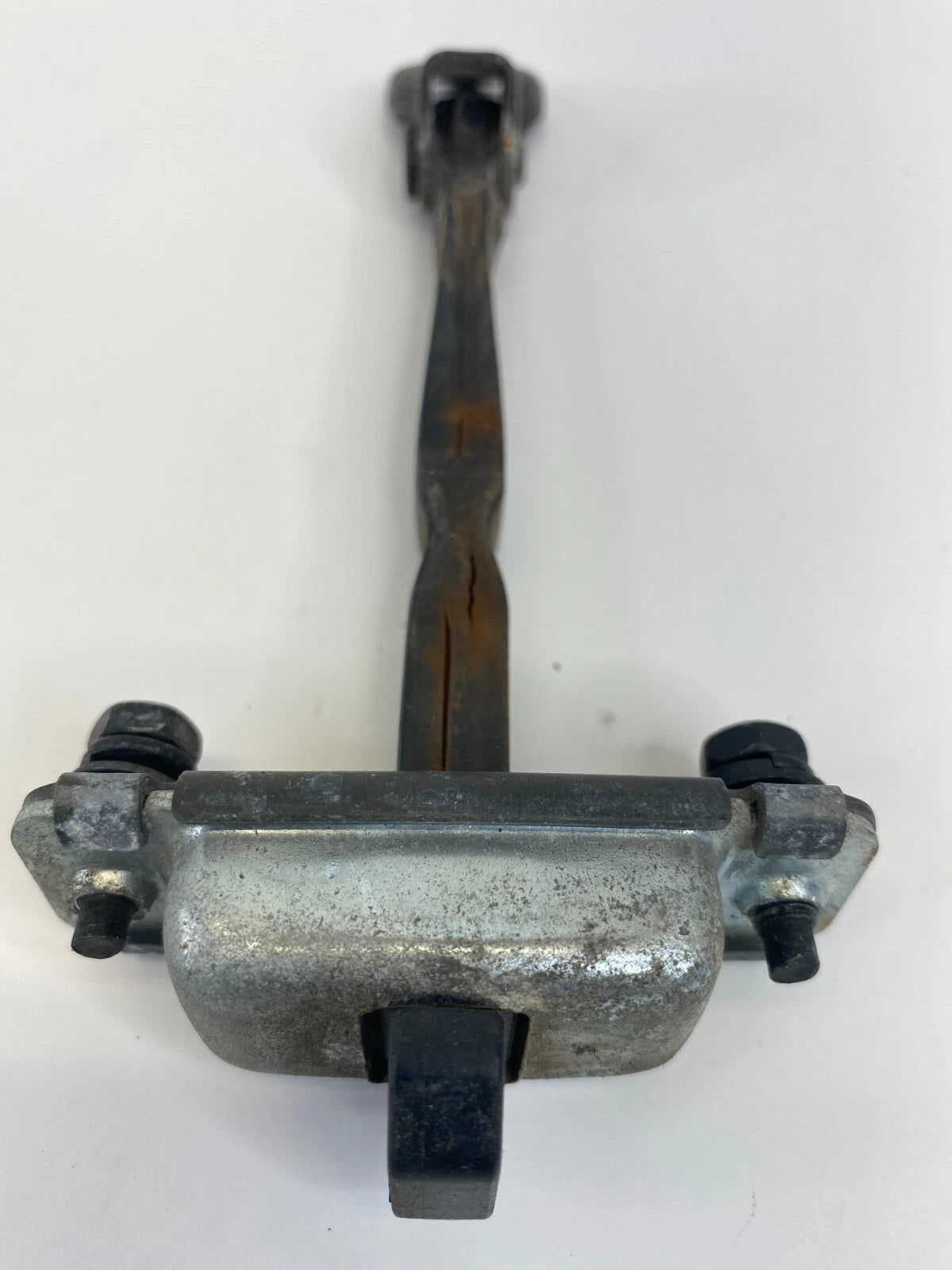 2011-2016 HYUNDAI ELANTRA REAR RIGHT SIDE DOOR CHECK STOP STOPPER DETENT OEM