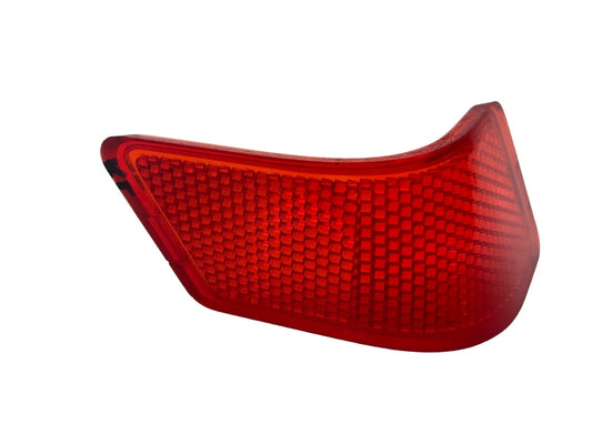 2004-2008 CHRYSLER PACIFICA REAR LEFT SIDE INTERIOR DOOR LIGHT LAMP REFLECTOR