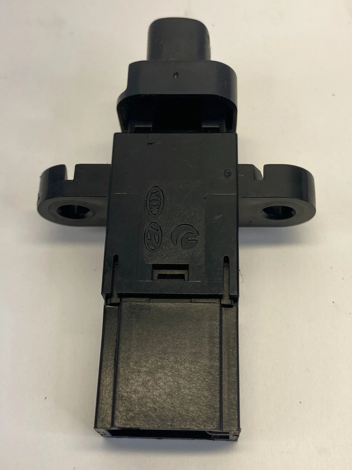 2010 11 12 2013 KIA FORTE DASH TRIP CONTROL BUTTON SWITCH 202008463 OEM