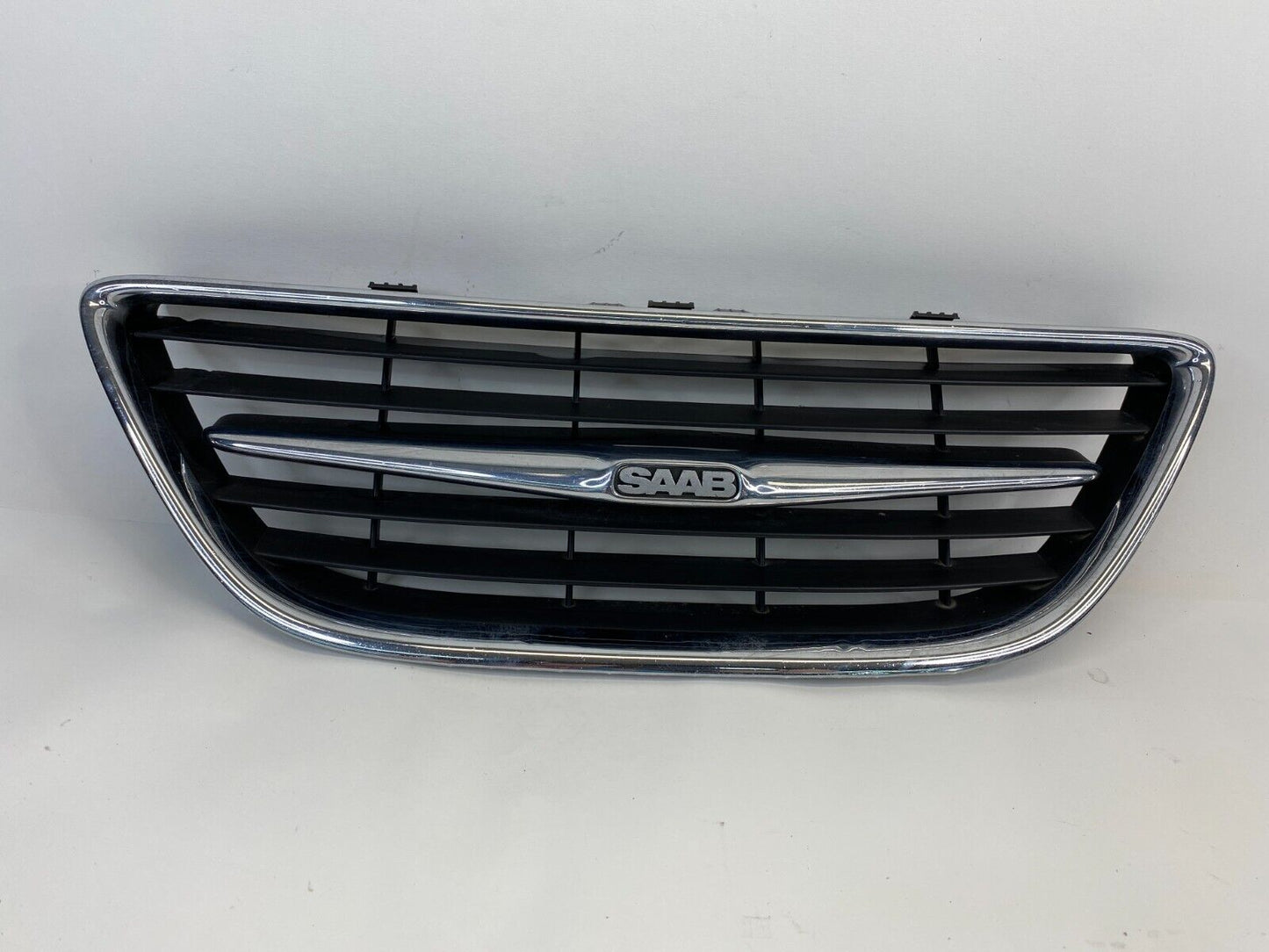 2003 2004 2005 2006 2007 Saab 9-3 Aero Front Center Upper Bumper Grill Grille