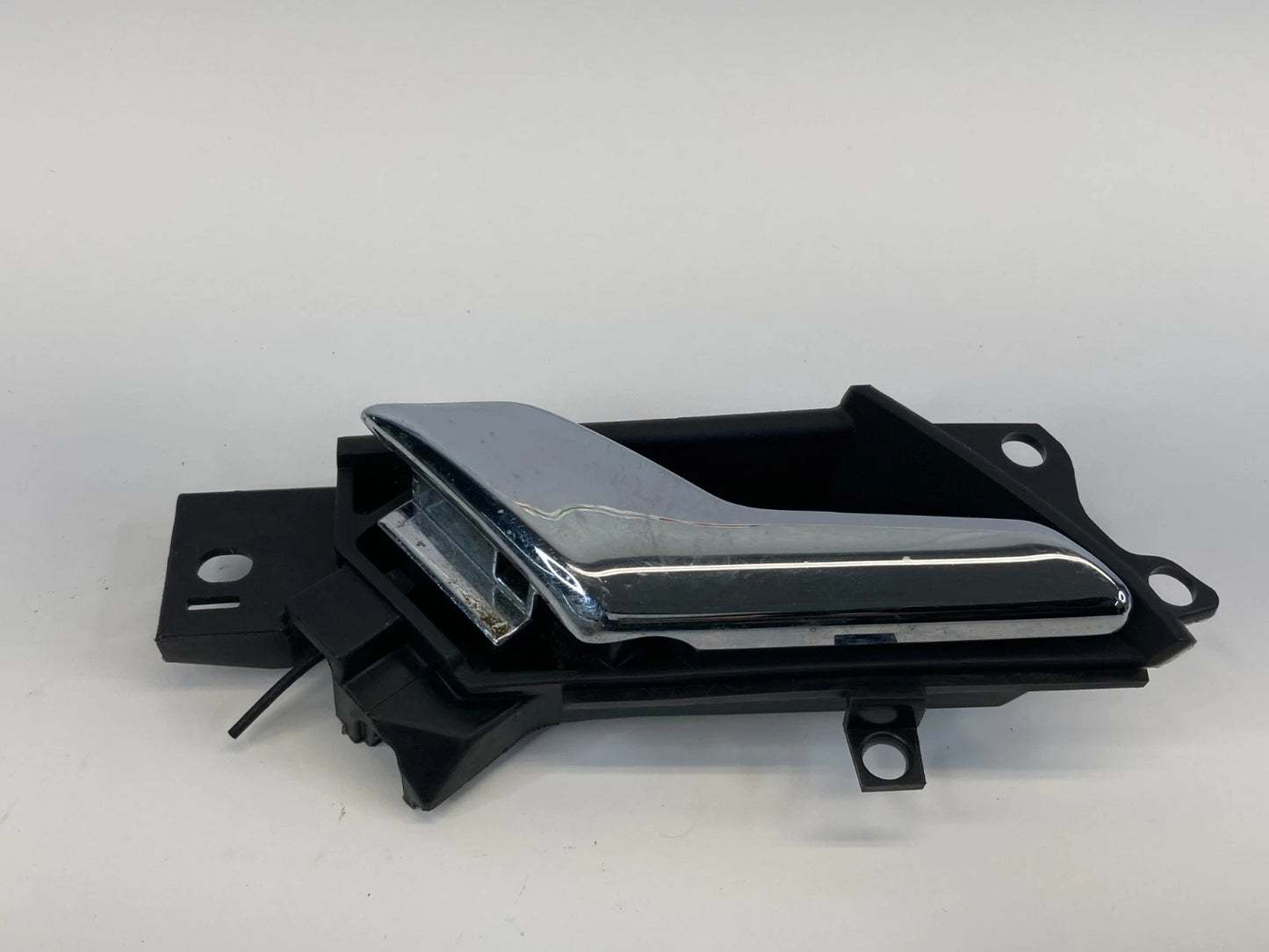 2012-2015 CHEVROLET CAPTIVA SPORT REAR LEFT SIDE INTERIOR DOOR HANDLE 96660863