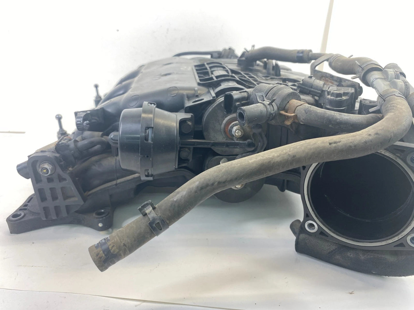 15 16 17 18 19 20 21 KIA SEDONA 3.3L V6 UPPER AIR INTAKE MANIFOLD ASSEMBLY OEM