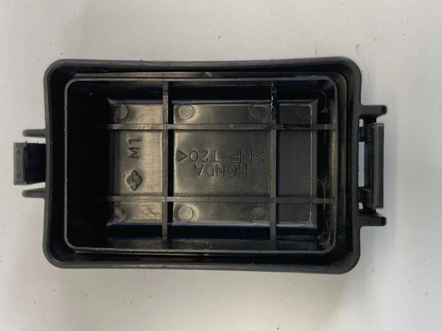 99-04 HONDA ODYSSEY 3.5L V6 AT SMALL ENGINE FUSE RELAY BOX COVER LID CAP OEM