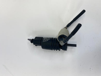 2007-2012 Ford Escape Windshield Washer Pump Assembly 8L84-17664-AA OEM