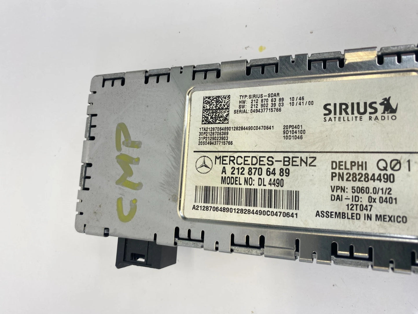 2010-2015 MERCEDES GLK350 SIRIUS SATELLITE RADIO RECEIVER MODULE OEM A2128706489