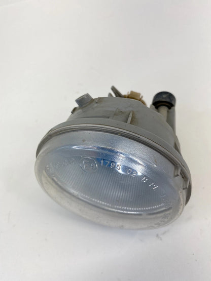 2010-2020 DODGE JOURNEY FRONT BUMPER DRIVING FOG LIGHT LAMP LEFT OR RIGHT SIDE