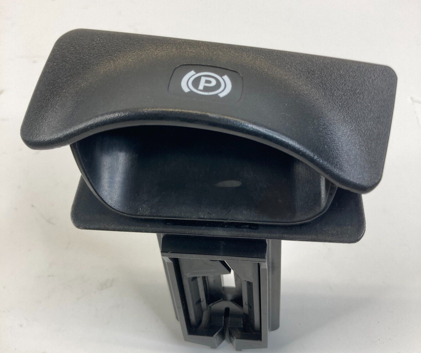 2003-2006 Mercedes Benz E500 Dash Parking Brake Release Handle Switch 2114200077