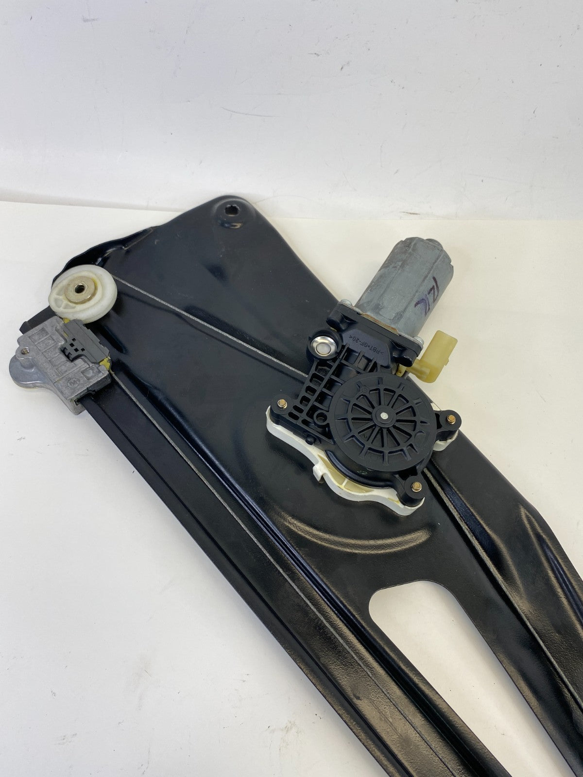 2003-2009 Range Rover Rear Right Side Back Door Window Regulator w /Motor OEM