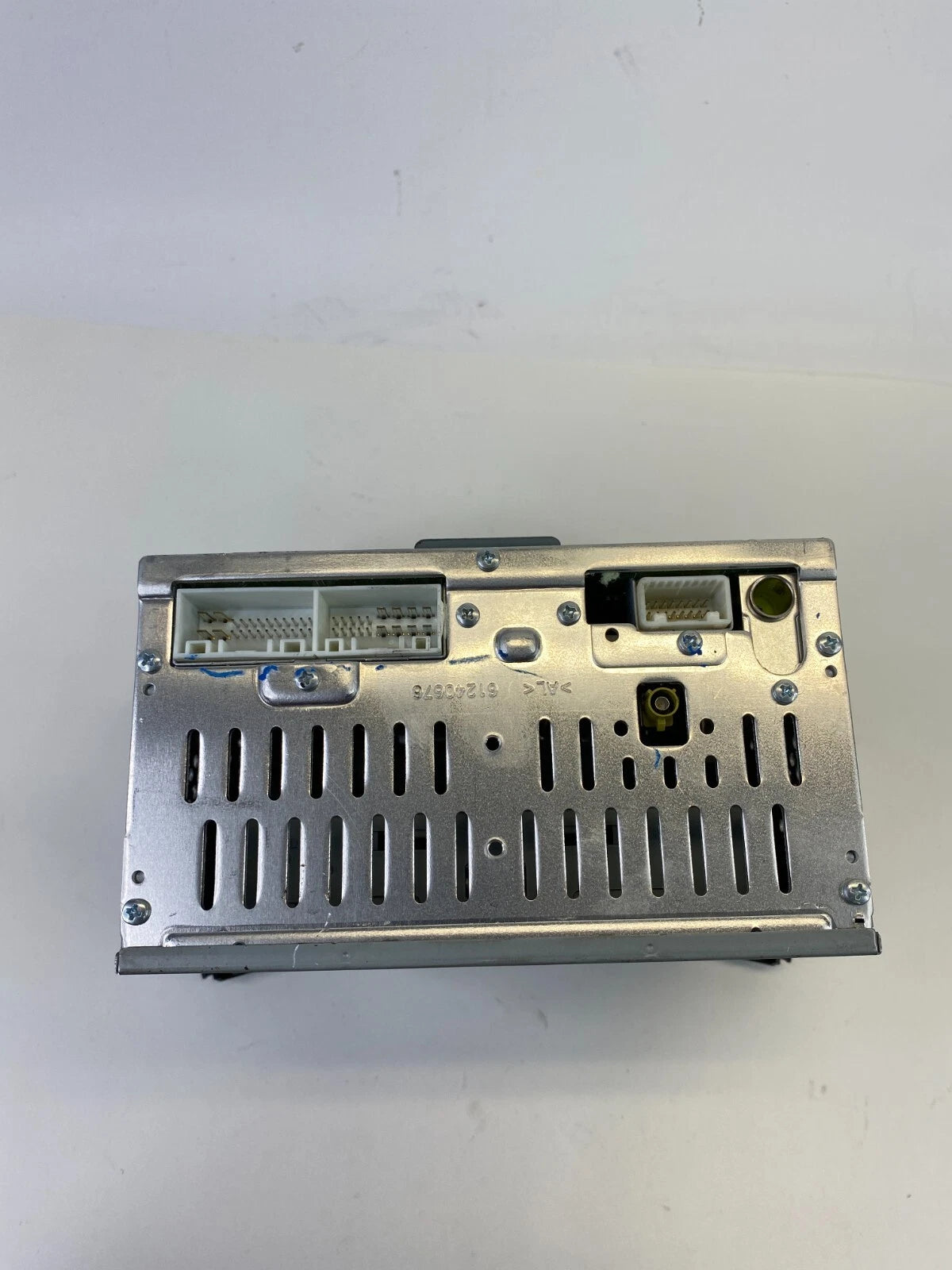 2014-2015 HYUNDAI SANTA FE AM FM CD MP3 RADIO RECEIVER 96180-B89514X OEM