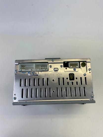 2014-2015 HYUNDAI SANTA FE AM FM CD MP3 RADIO RECEIVER 96180-B89514X OEM