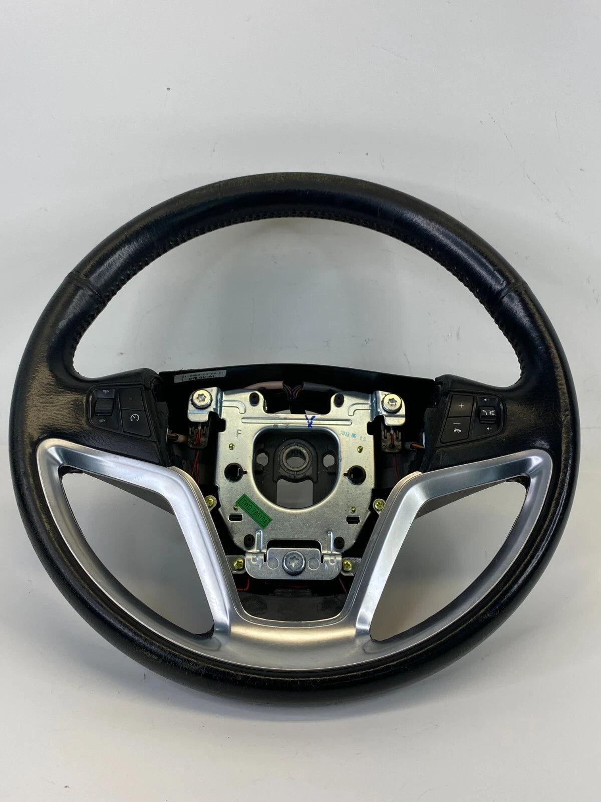2012-2015 CHEVROLET CAPTIVA SPORT STEERING WHEEL W/CRUISE CONTROLS OEM