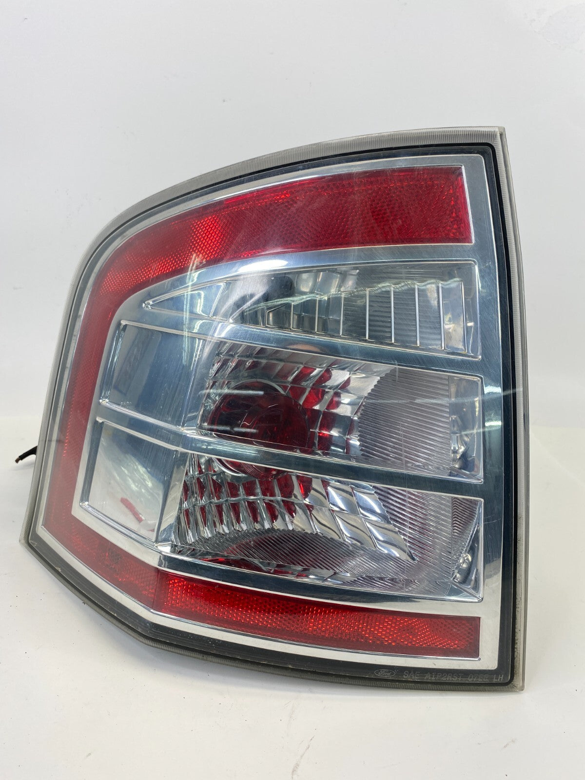 2007-2010 Ford Edge Left Driver Side Tail Light Taillight 8T43-13B505-AE OEM