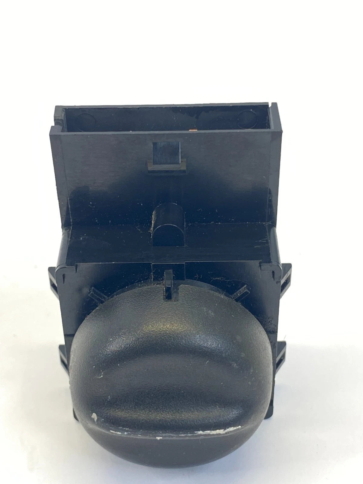 2002-2005 GMC ENVOY FRONT RIGHT PASSENGER SEAT LUMBAR SWITCH OEM