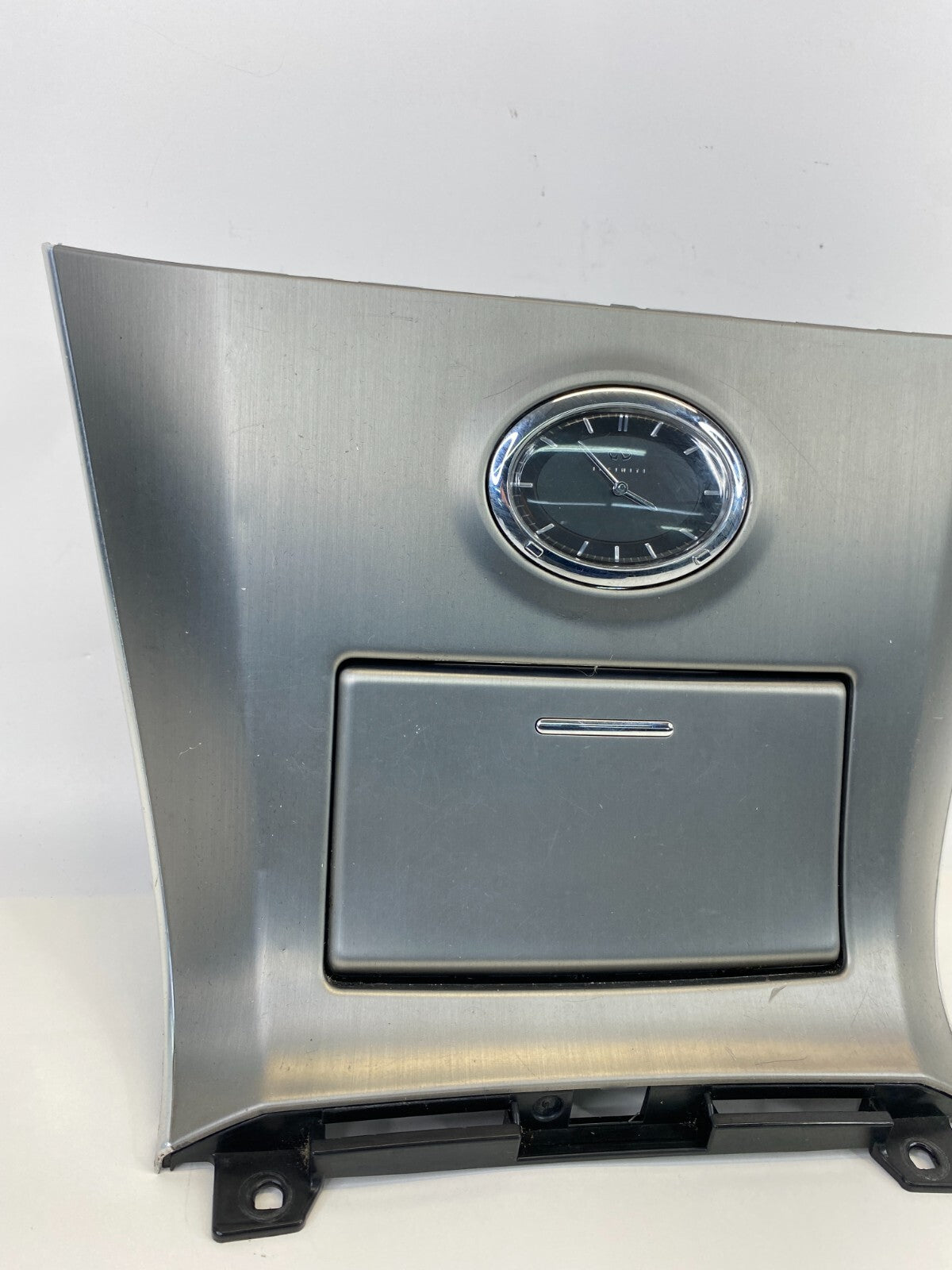 2007 2008 Infiniti FX35 Center Console Clock Storage Bezel Trim 68460-CL70A OEM
