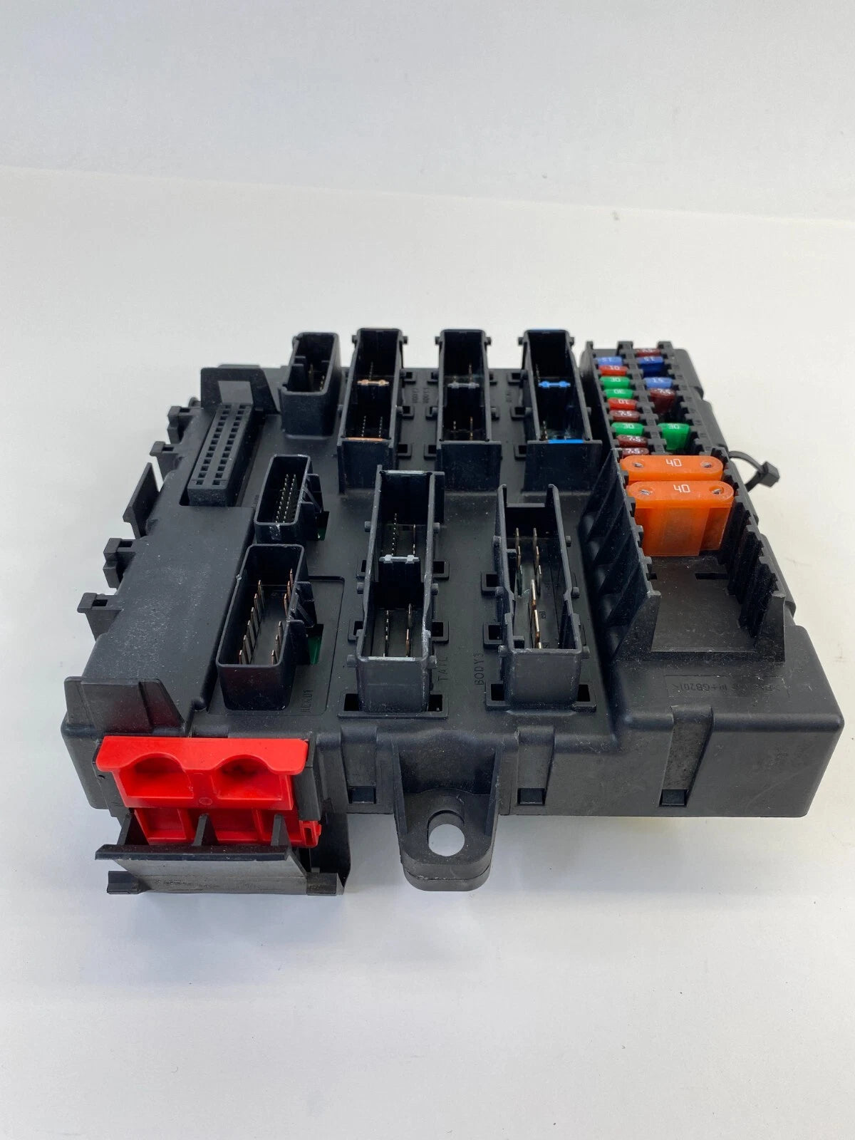 2003-2006 SAAB 9-3 2.0L L4 REAR TRUNK DISTRIBUTION FUSE BOX RELAY 12805846 OEM