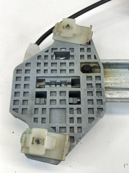 2012-2017 Hyundai Accent SEDAN Front Right Side Door Window Regulator W/ Motor