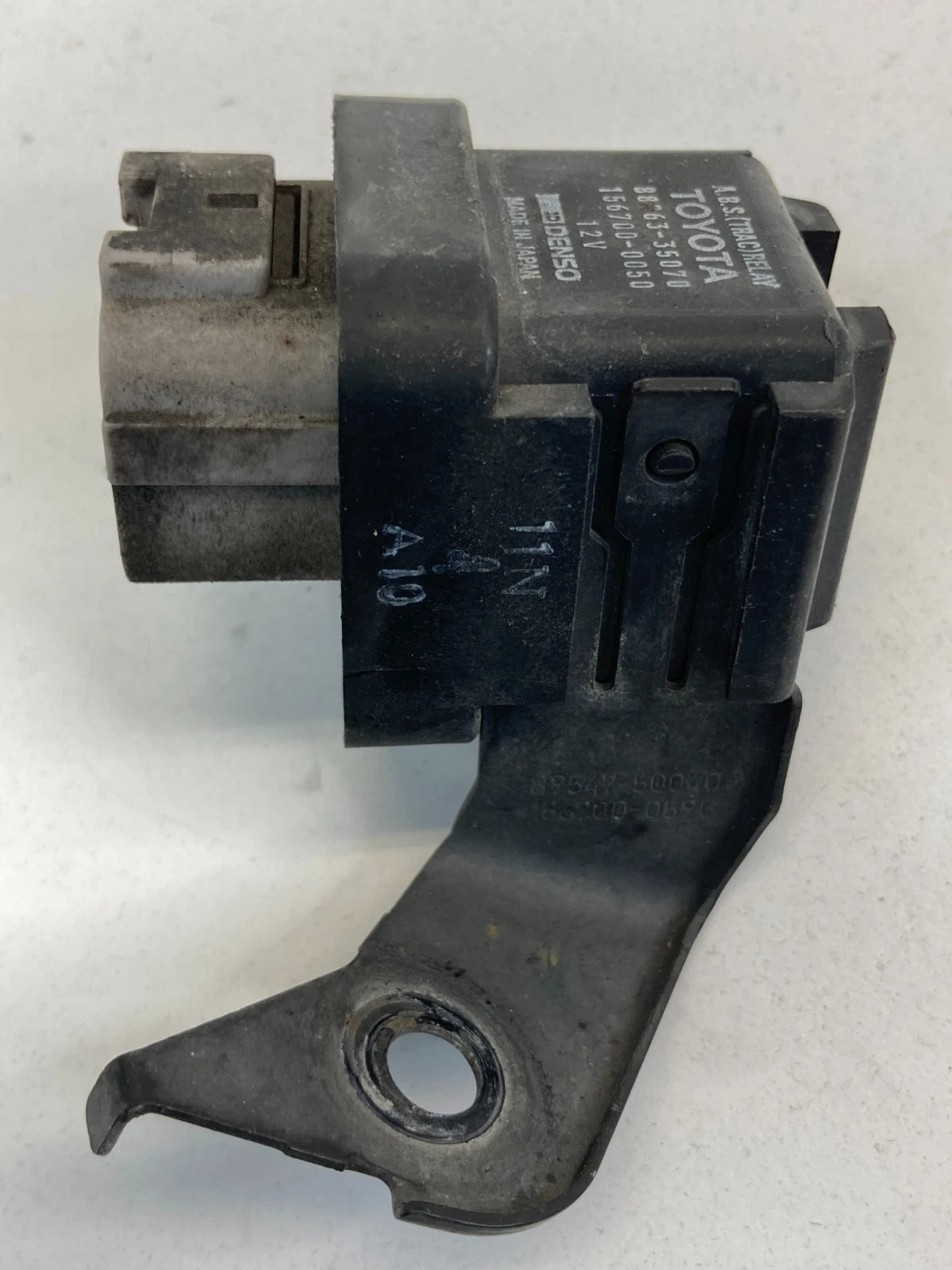 1993 1994 93 94 LEXUS LS400 ABS TRAC TRACTION RELAY SKID CONTROL 88263-35070 OEM
