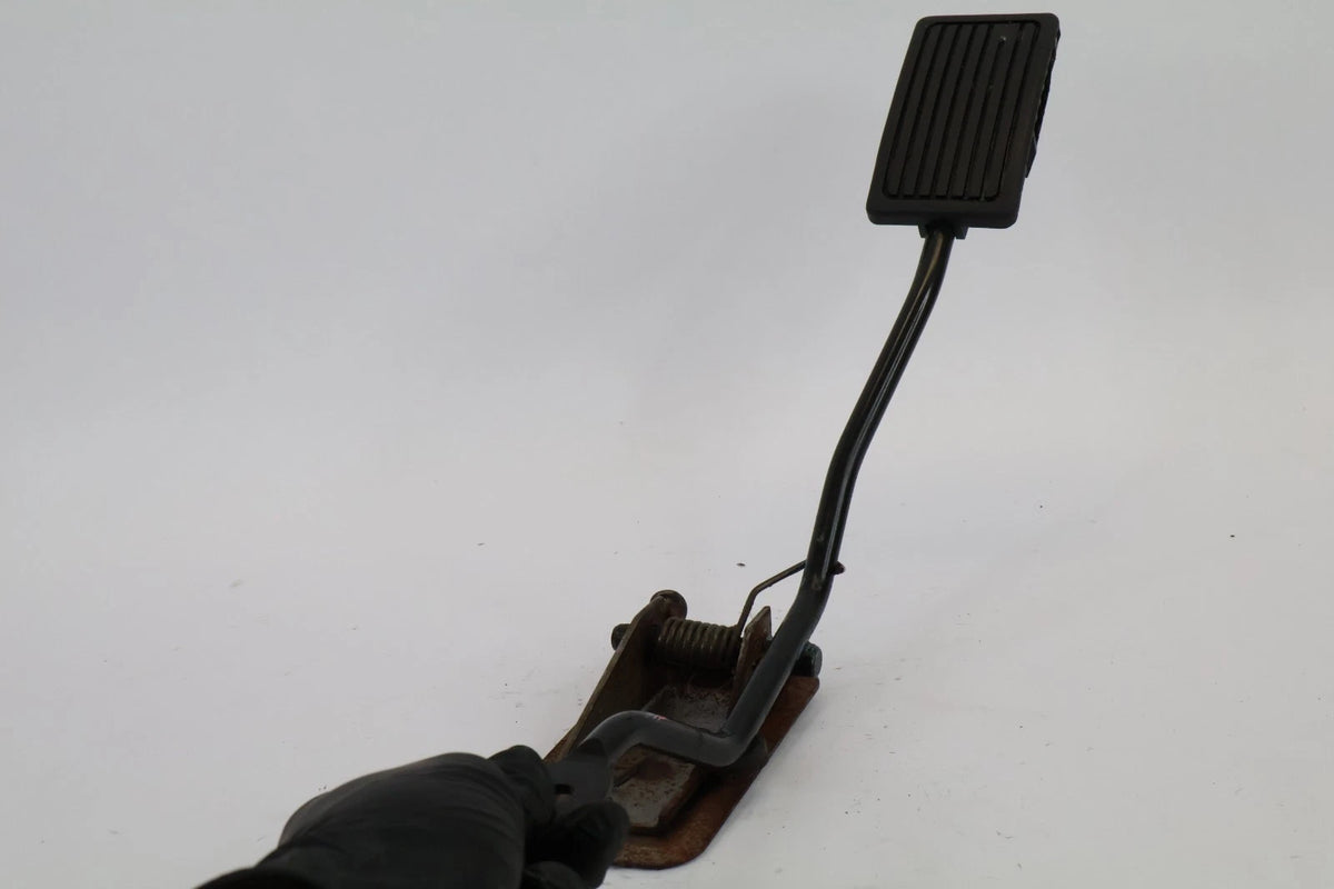 2003 2004 2005 HONDA PILOT GAS PEDAL ACCELERATOR ASSY OEM