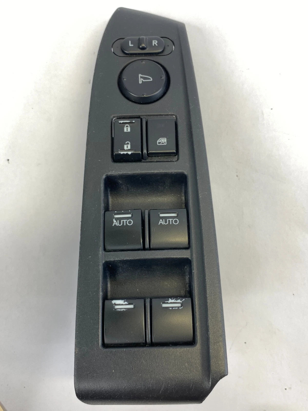 2008-2012 HONDA ACCORD SEDAN FRONT LEFT DOOR POWER MASTER WINDOW CONTROL SWITCH