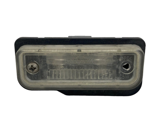 2003-2009 MERCEDES-BENZ E320 REAR TRUNK LICENSE PLATE LIGHT LAMP A2038200256