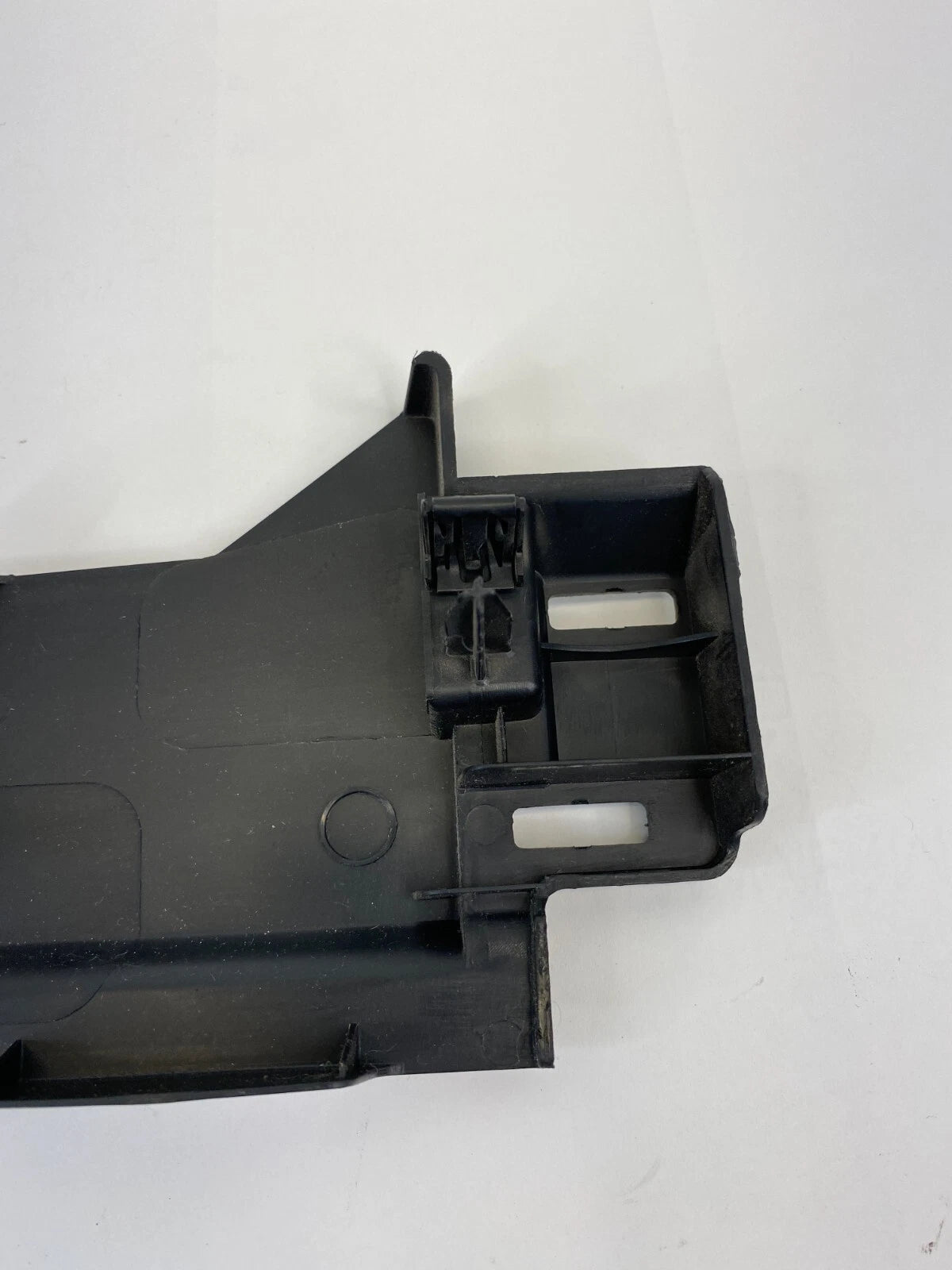 16-19 FORD EXPLORER POLICE INTERCEPTOR FRONT RIGHT PILLAR A MIDDLE KICK PANEL