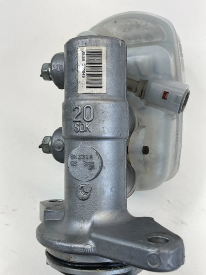 2006-2012 TOYOTA RAV4 BRAKE MASTER CYLINDER FLUID RESERVOIR W/ CAP OEM