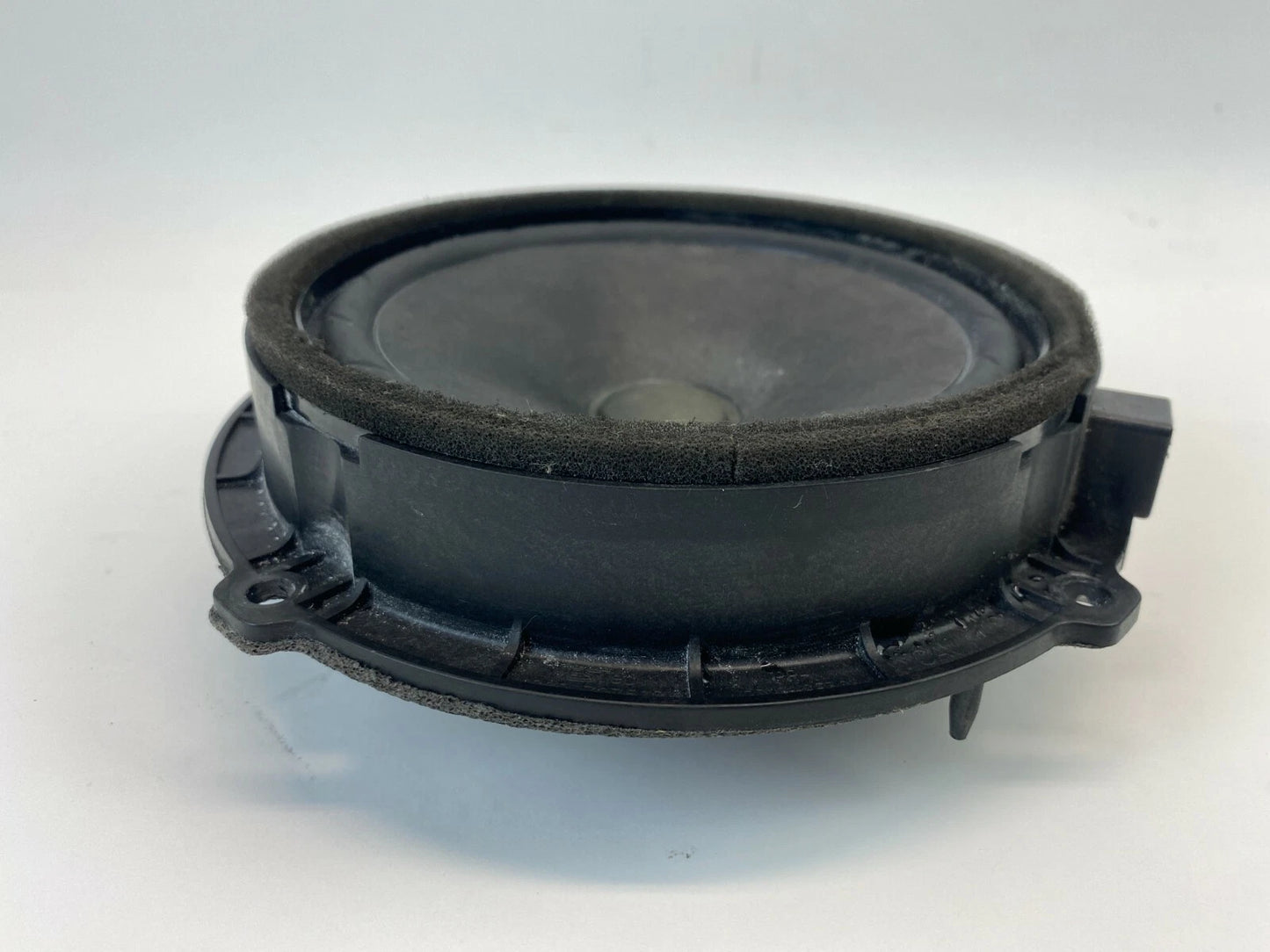 2014 2015 2016 KIA FORTE FORTE5 FRONT LEFT DRIVER SIDE DOOR AUDIO SPEAKER OEM
