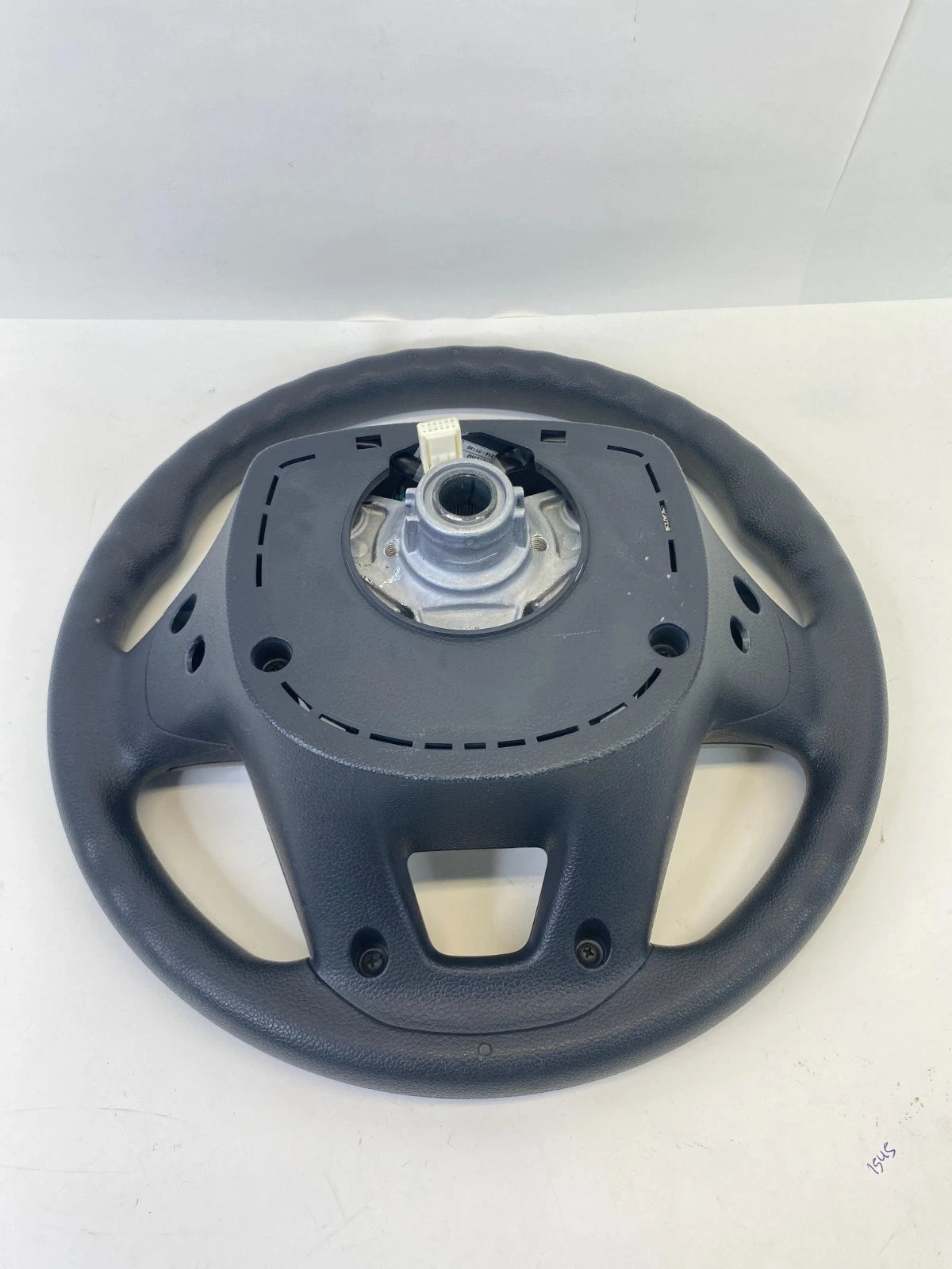 2012-2017 KIA RIO 1.6L STEERING WHEEL WITH AUDIO & CRUISE CONTROL BUTTONS OEM