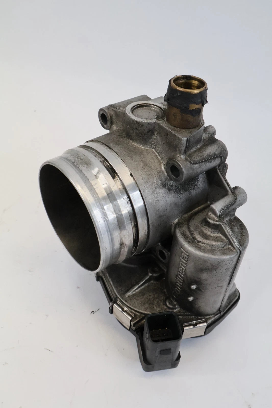 2012-2016 BMW 528I Z4 2.0L FUEL INJECTION THROTTLE BODY VALVE ASSY OEM 7-588-625