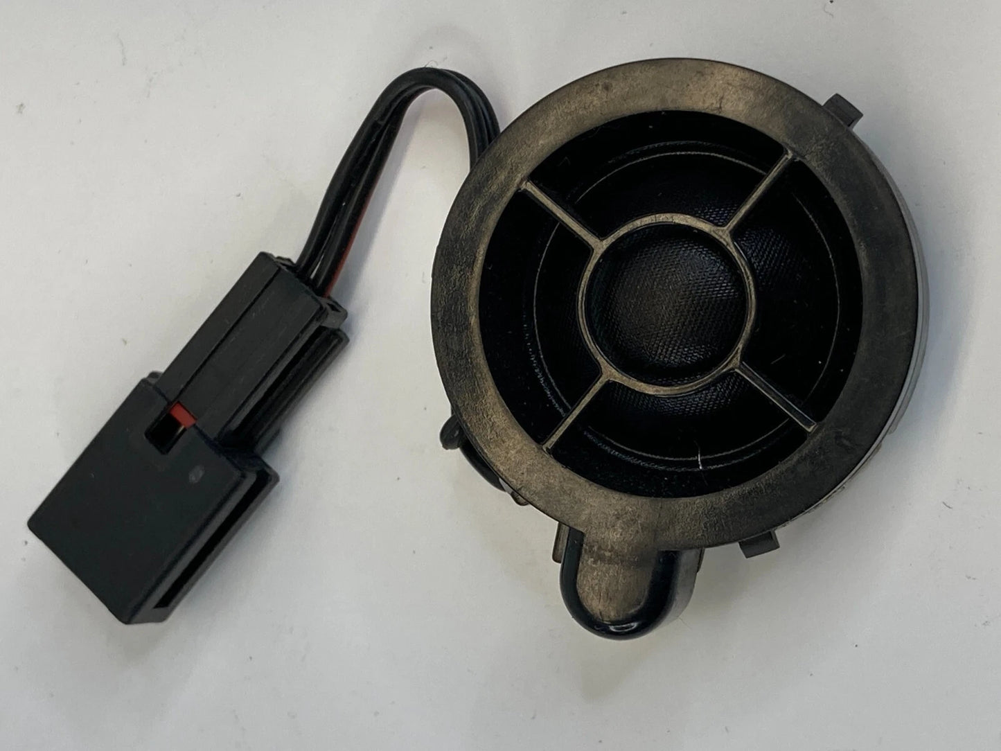 13-15 CHEVROLET MALIBU LEFT DRIVER SIDE WINDSHIELD A PILLAR TWEETER 25868166