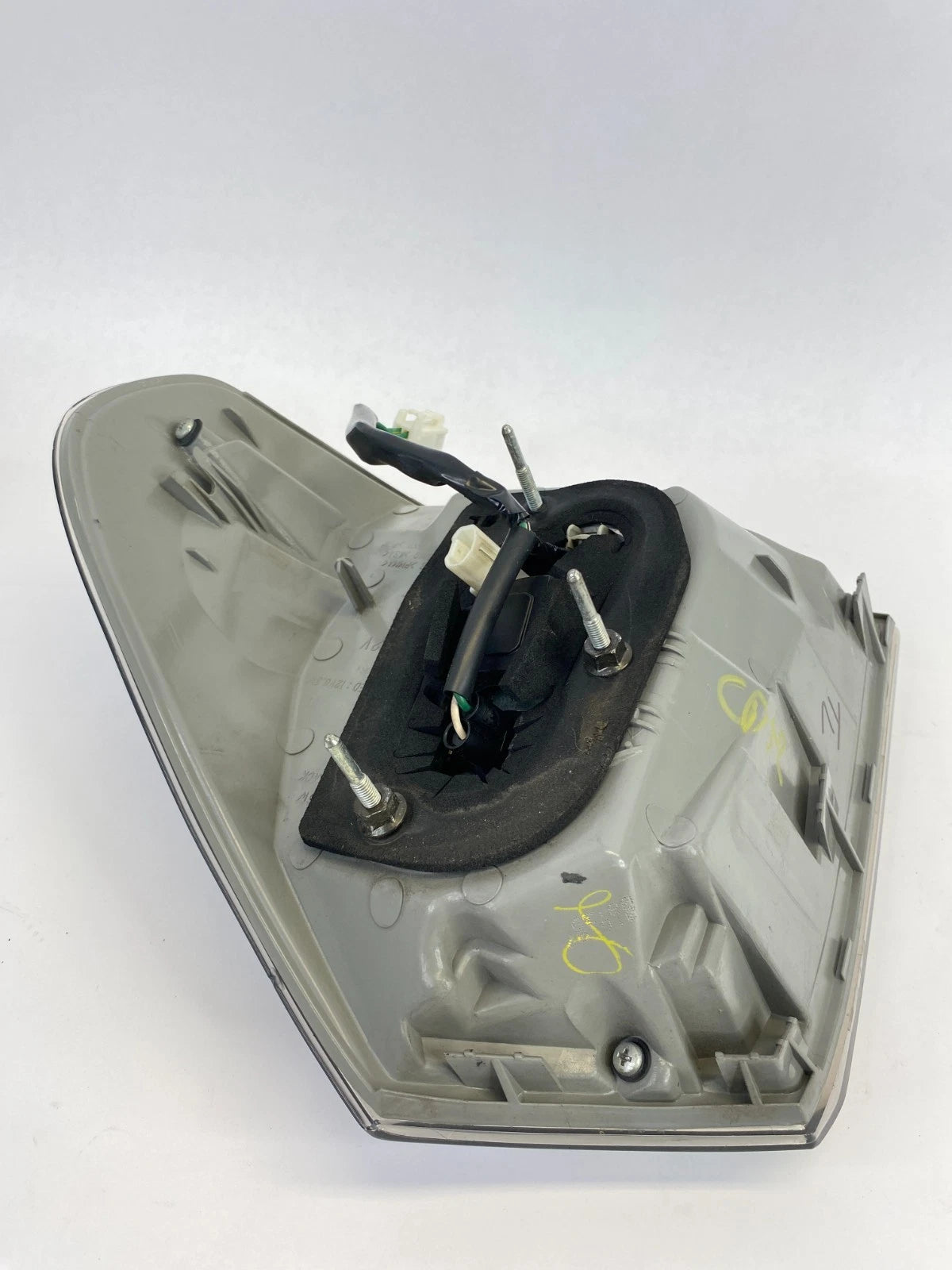 2007-2009 LEXUS RX350 LEFT SIDE OUTER QUARTER PANEL TAIL LIGHT ASSEMBLY OEM