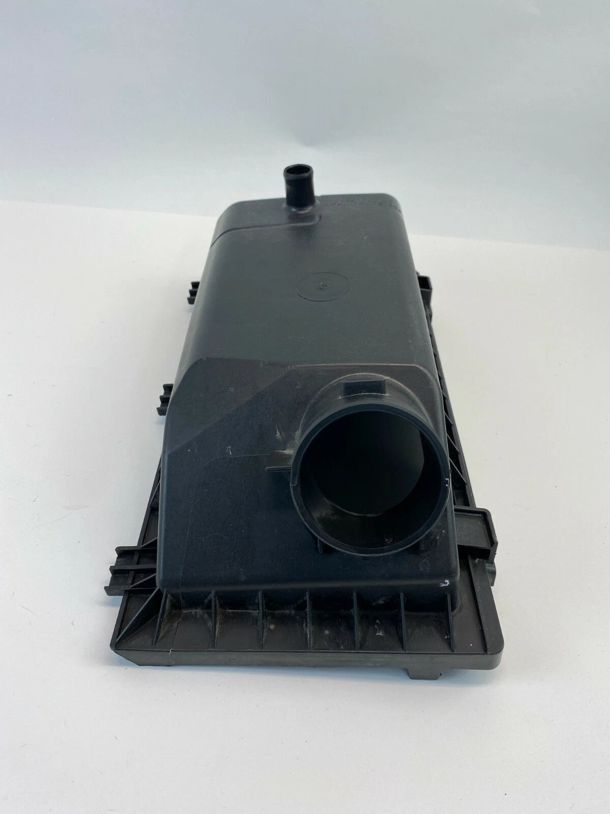 2007-2009 DODGE CALIBER 2.0L AIR INTAKE CLEANER UPPER LID COVER OEM 04891700AC