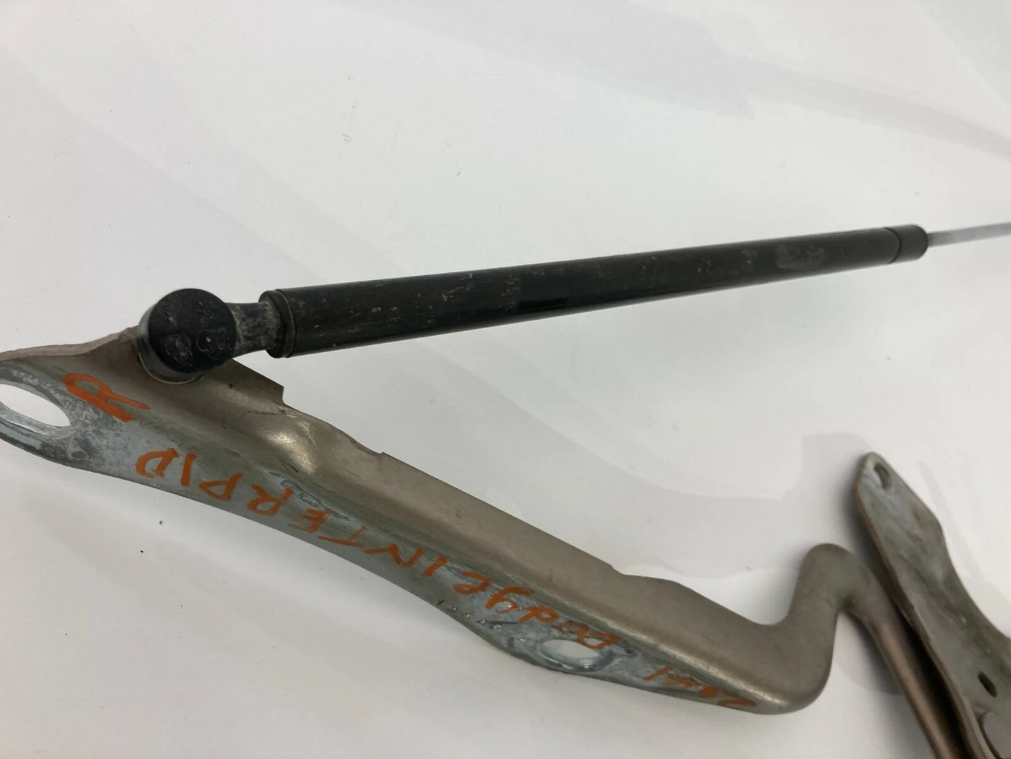 2000-2002 DODGE INTREPID RIGHT HOOD HINGE LIFT SUPORTS STRUT SHOCK 4580770AD