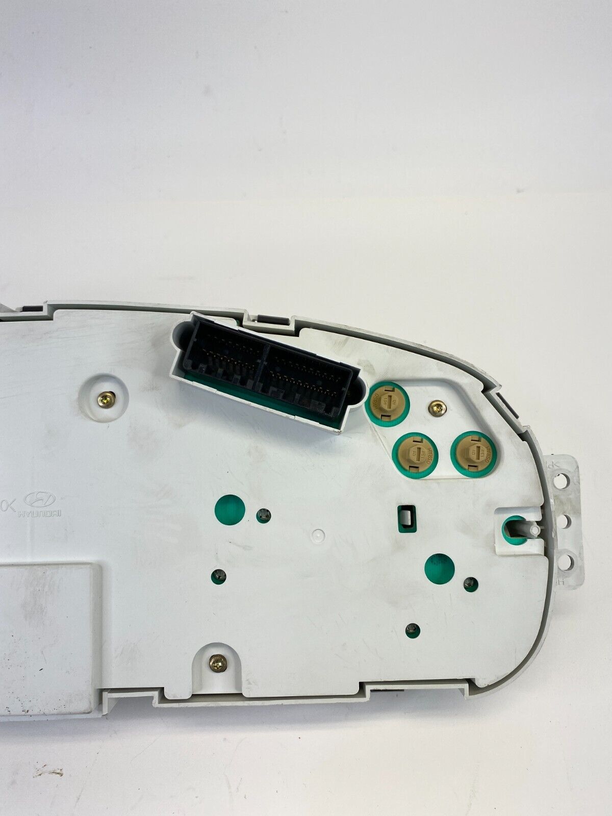 2004-2006 Hyundai Elantra A/T Speedometer Instrument Cluster 131.545 Miles