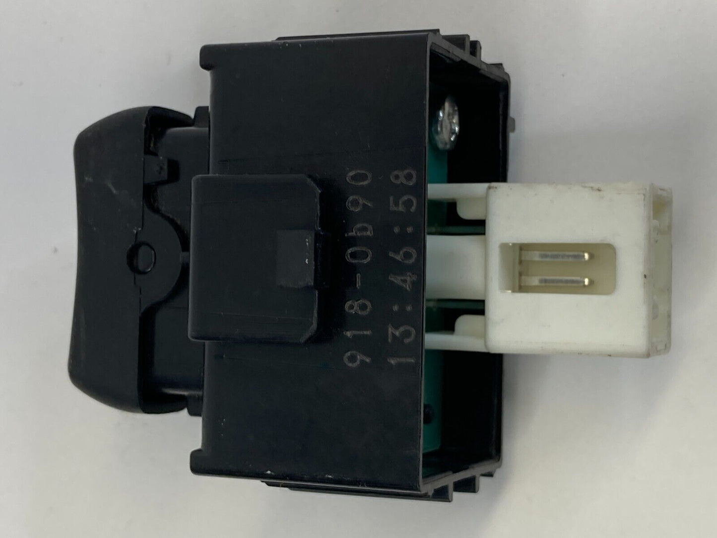 2009-2013 Toyota Corollla 2010-2015 Prius Door Lock Control Switch Button OEM