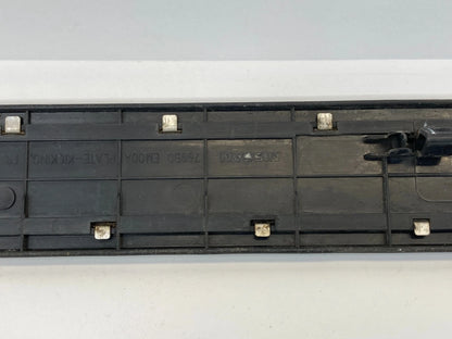 07-12 VERSA FRONT RIGHT PASSENGER DOOR STEP KICKING SCUFF SILL PLATE 769B0-EM00A