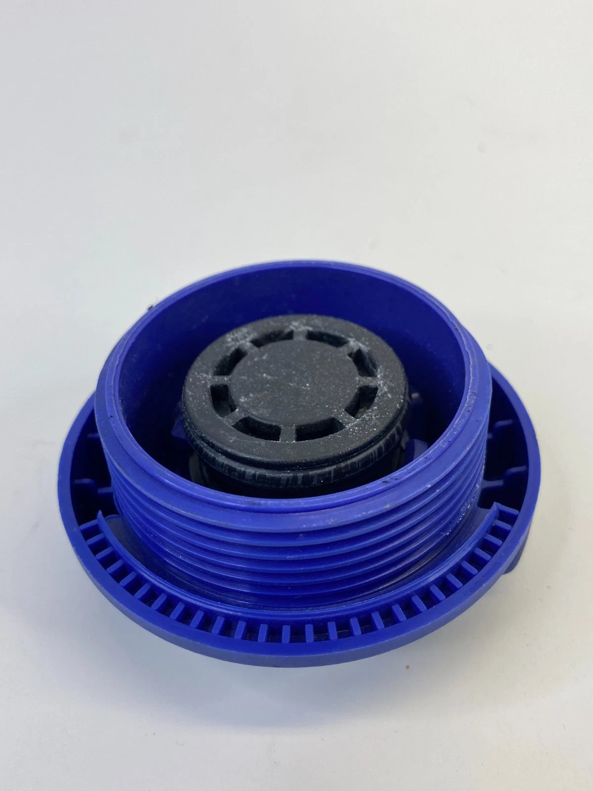 1998-2017 VOLKSWAGEN BEETLE ENGINE RADIATOR FLUID COOLANT RESERVOIR CAP OEM