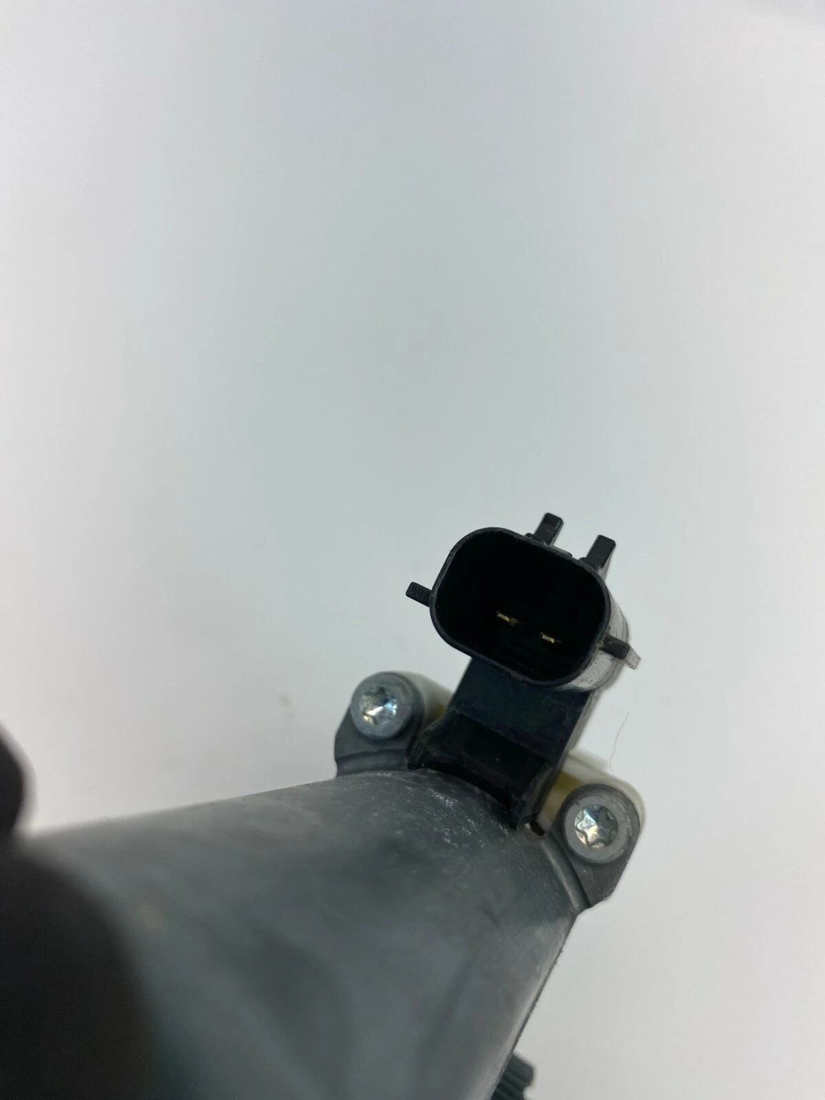 2006-2010 DODGE CHARGER FRONT LEFT DRIVER SIDE DOOR POWER WINDOW MOTOR ASSY OEM