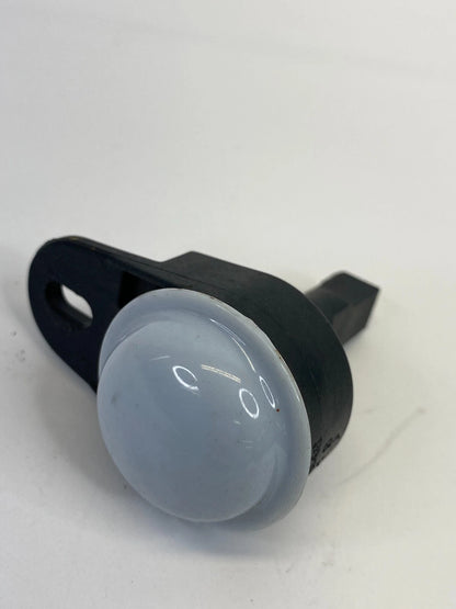 2006-2010 JEEP COMMANDER UNDER DASH DASHBOARD COURTESY LIGHT LAMP OEM