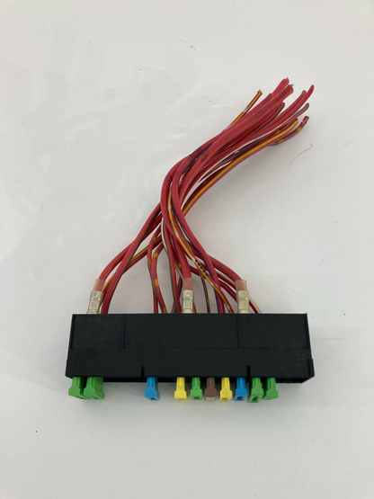 1998 98 BMW 740iL 4.4L Small Fuse Box Relay Block Holder Fuse Carrier 8366631