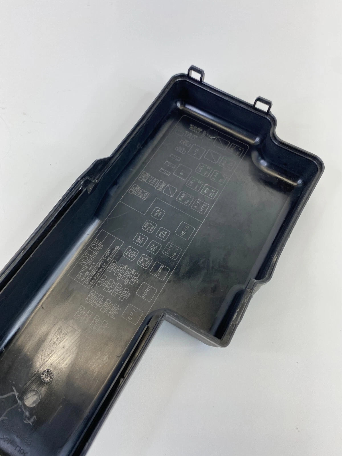 02 03 LEXUS ES300 UNDER HOOD ENGINE BAY FUSE BOX UPPER COVER LID ONLY 7154-8036