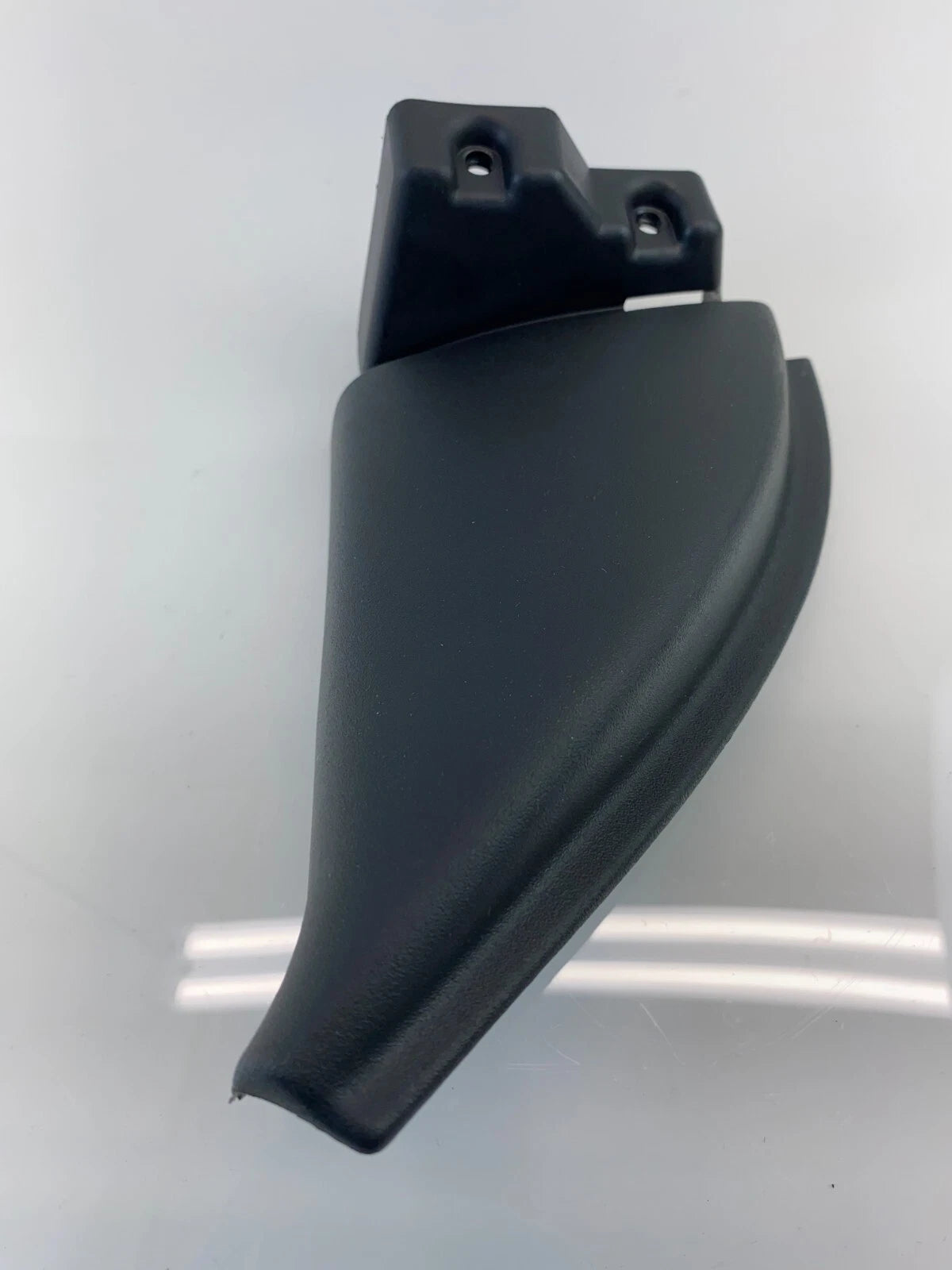 2009-2012 CHEVROLET TRAVERSE FRONT RIGHT PASSENGER INNER MIRROR COVER TRIM BEZEL