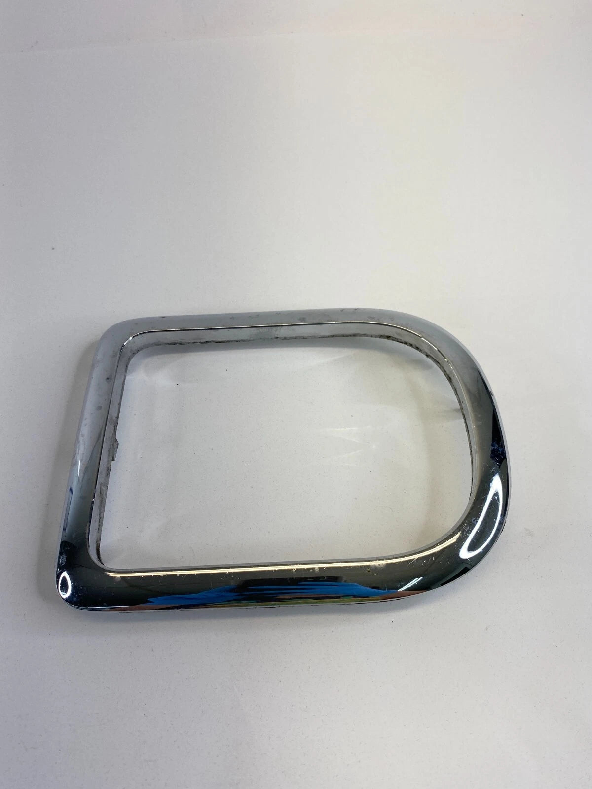 2009-2011 CHEVROLET HHR FRONT CENTER CONSOLE GEAR SHIFTER BEZEL TRIM CHROME OEM